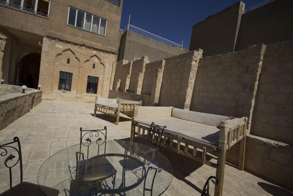 Kasr-I Abbas Hotel Mardin Exterior photo